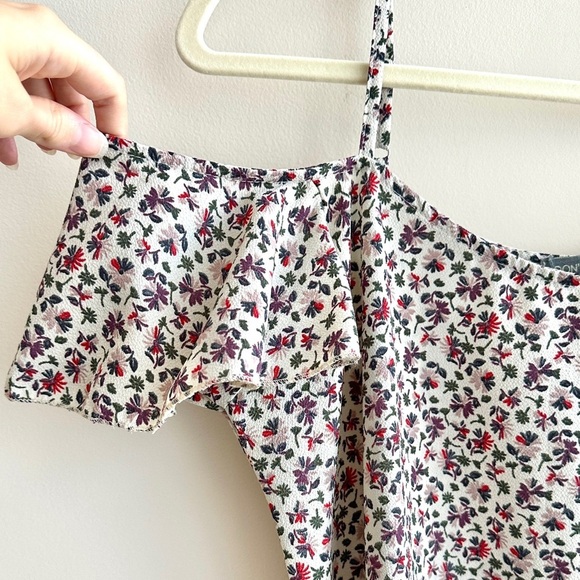 Don’t Ask Why Floral Print Cold Shoulder Flowy Women's Top, One Size - Picture 3 of 16